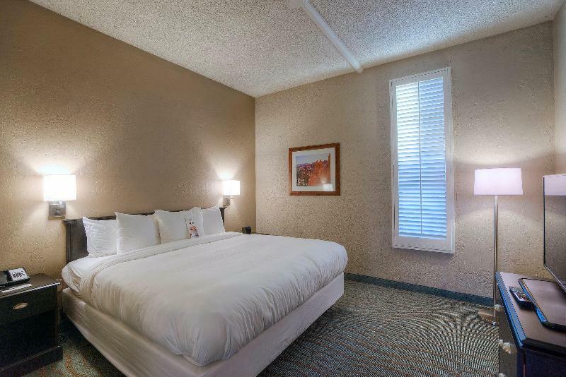 Homewood Suites By Hilton Fort Worth West At Cityview Bagian luar foto